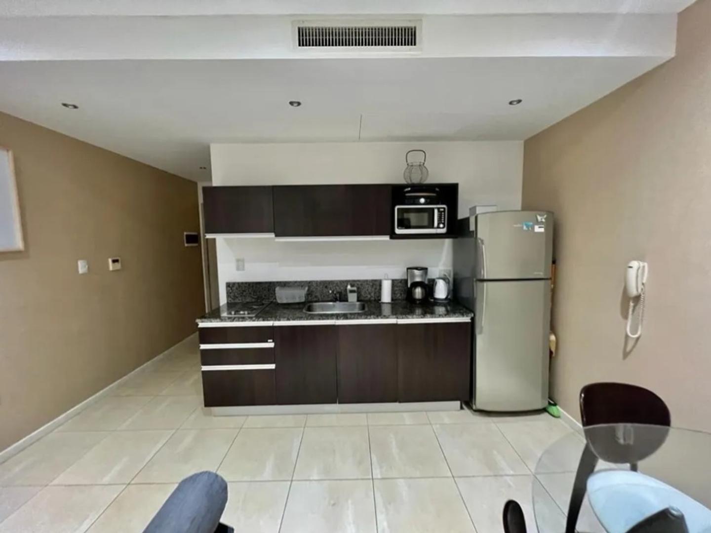 Monoambiente amoblado escriturado.-