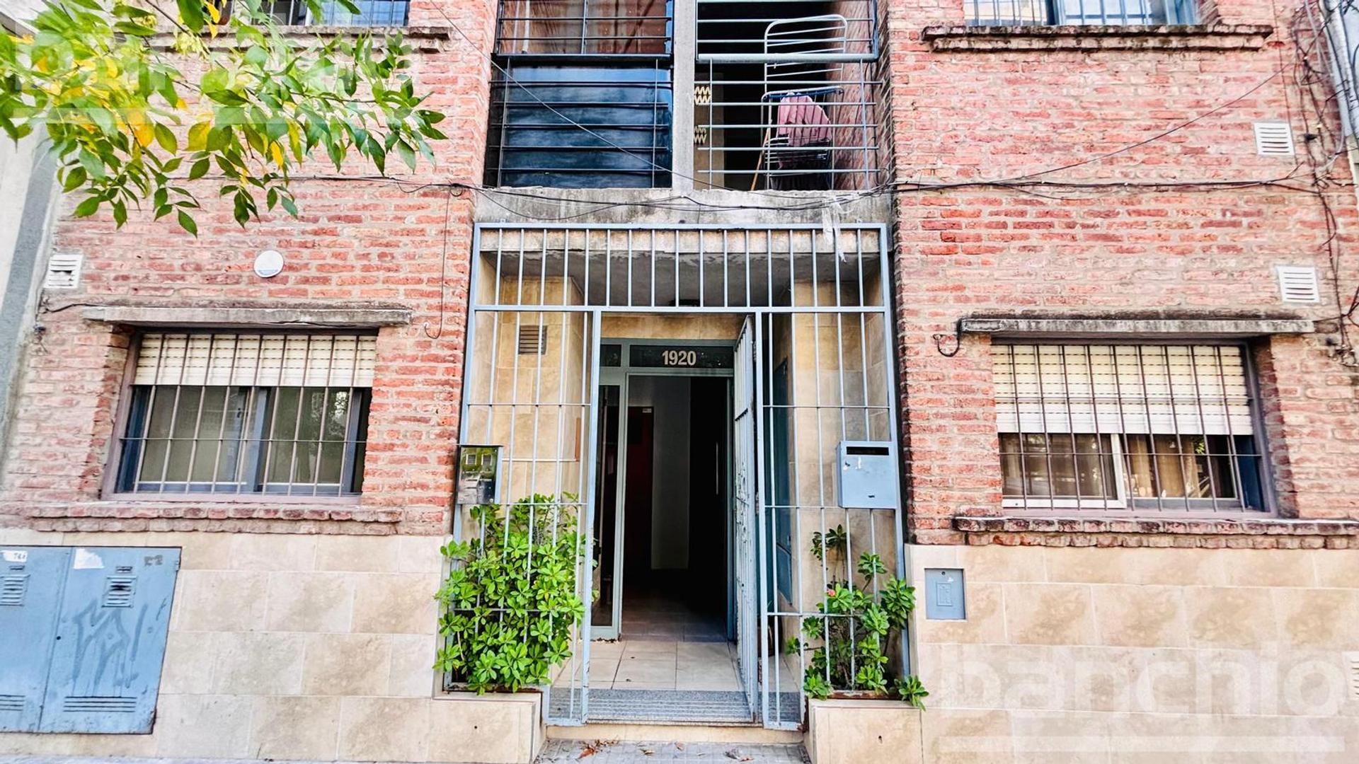 Venta Departamento 1 Dormitorio PB en Centro