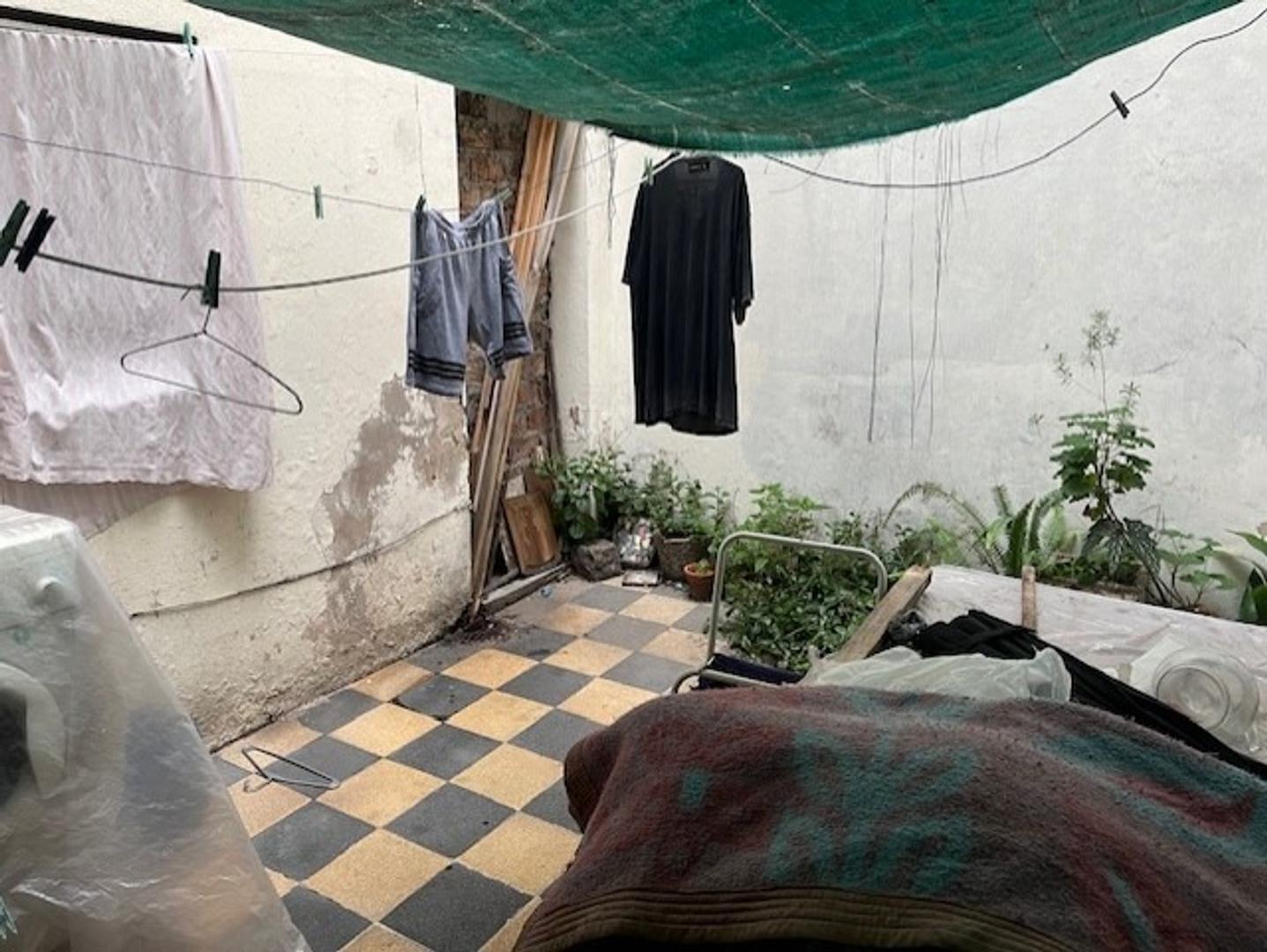 Depto Tipo Casa en Venta en Carapachay, USD 70.000