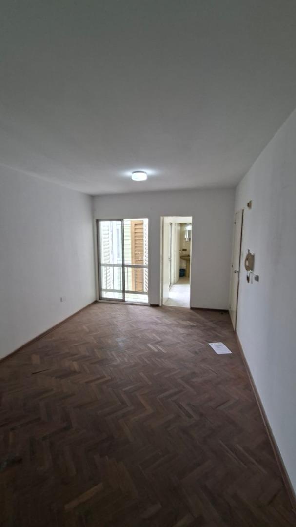 Vendo departamento en Pleno centro con muy buena vista