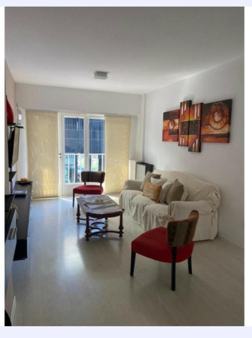 Santiago Del Estero 1483 , Piso 4