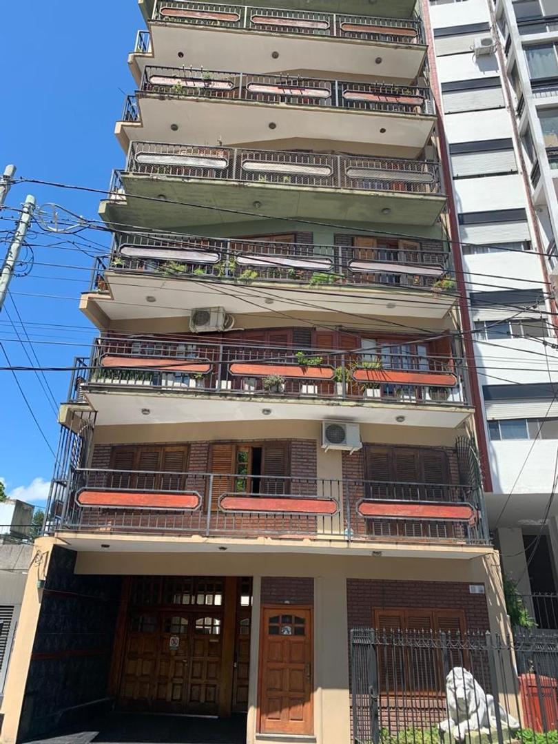 3 AMBIENTES AL FRENTE CON 2 COCHERAS OPORTUNIDAD