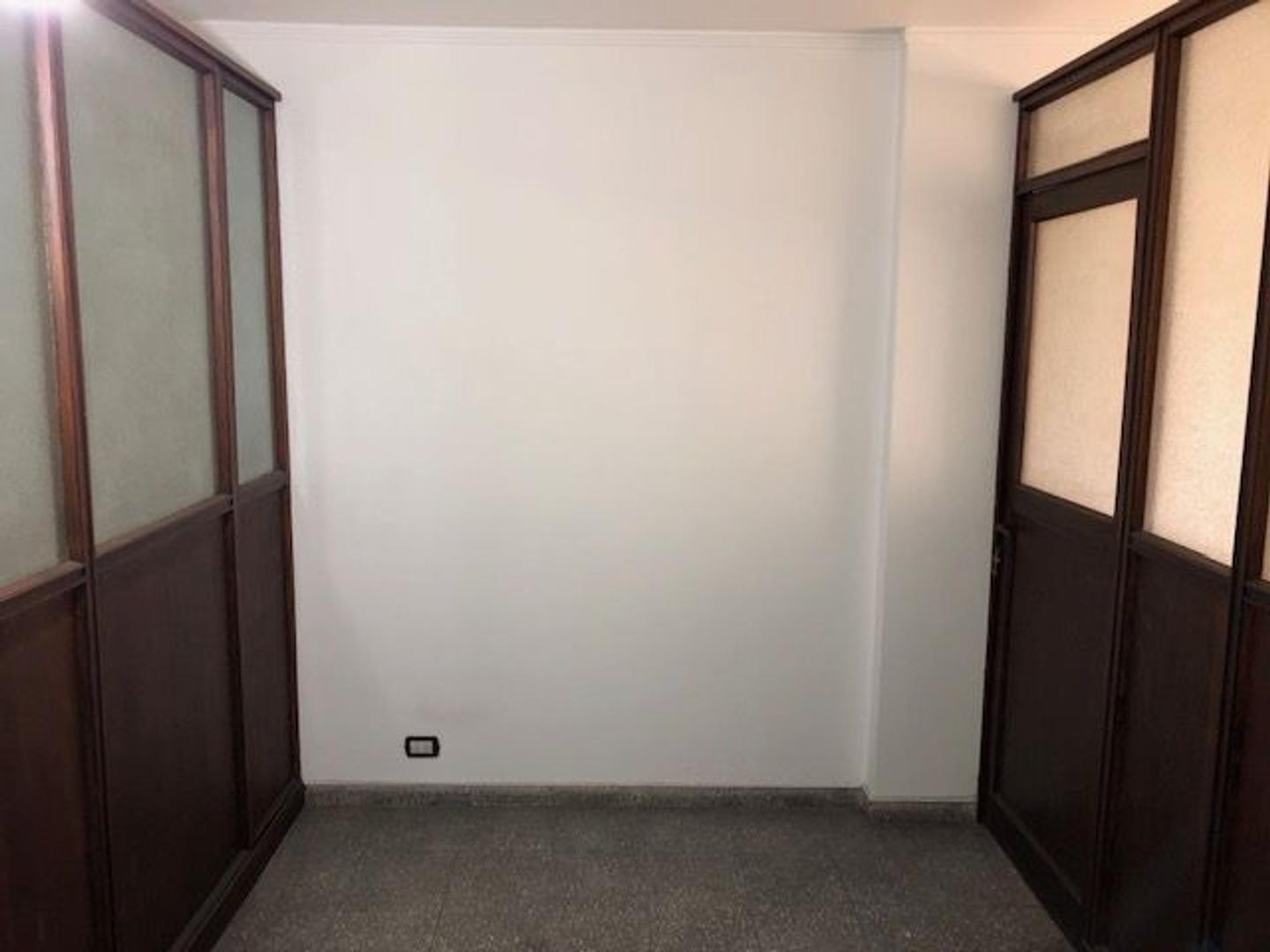 Oficina en Alquiler al Suroeste