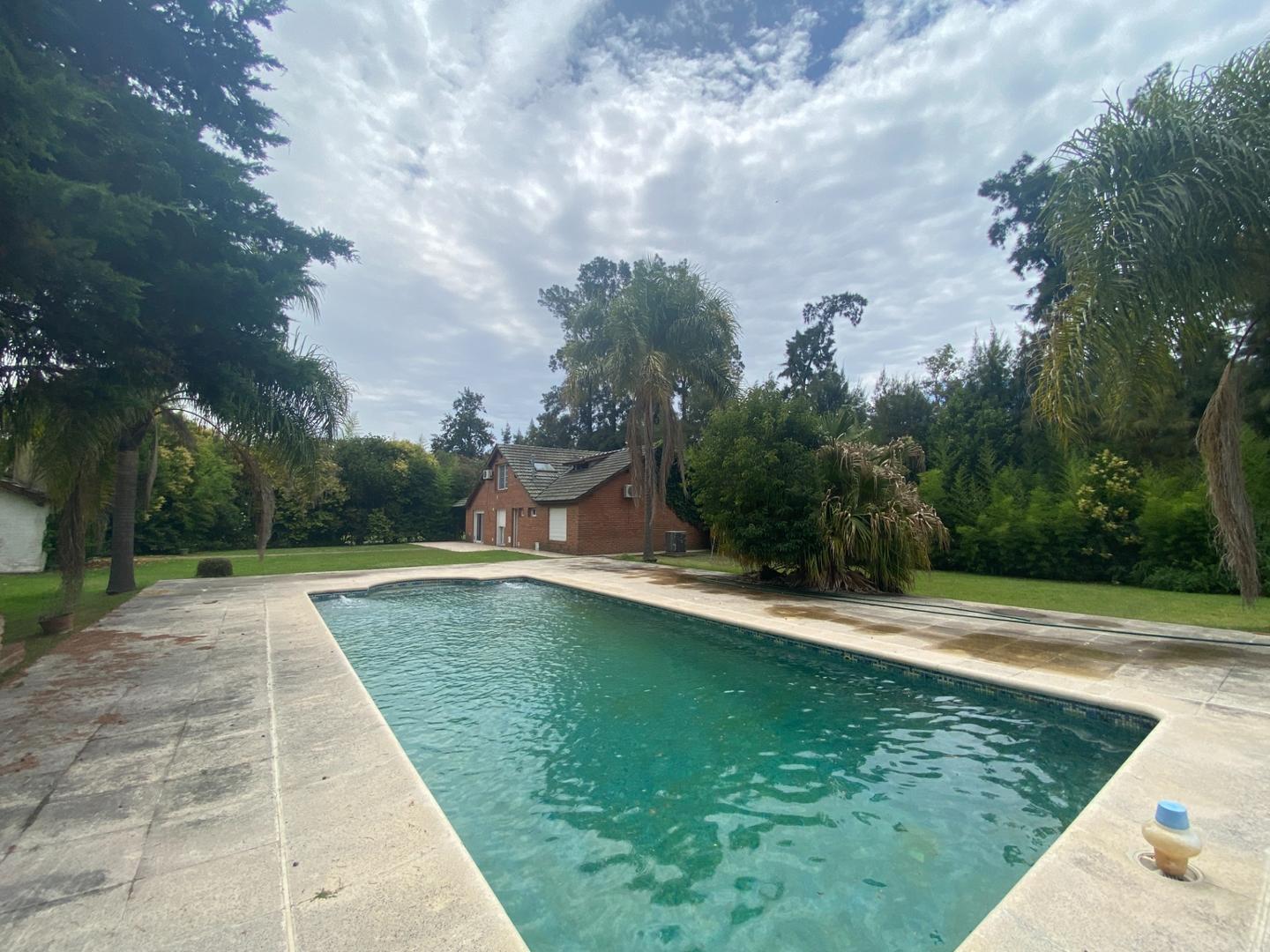 Casa en venta en Barrio Maschwitz Village