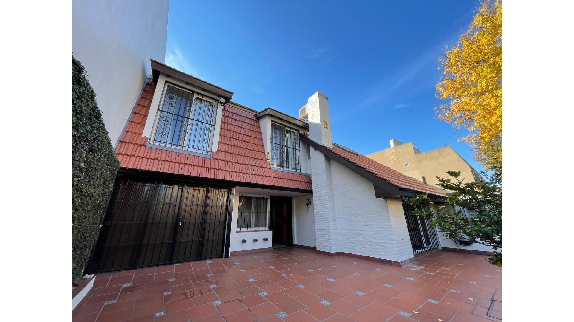 CASA EN VENTA EN MARTINEZ