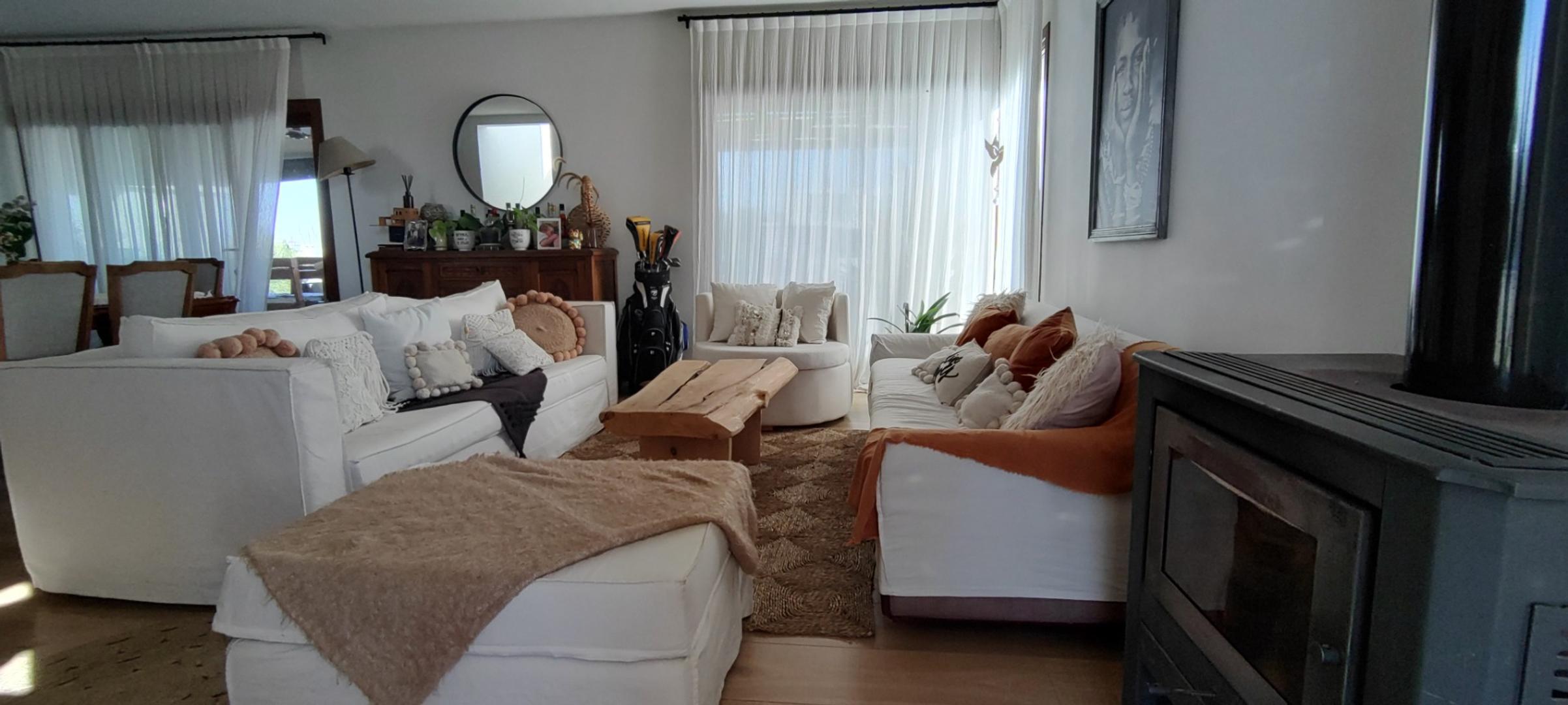 Casa en Venta en El Naudir, USD 290.000