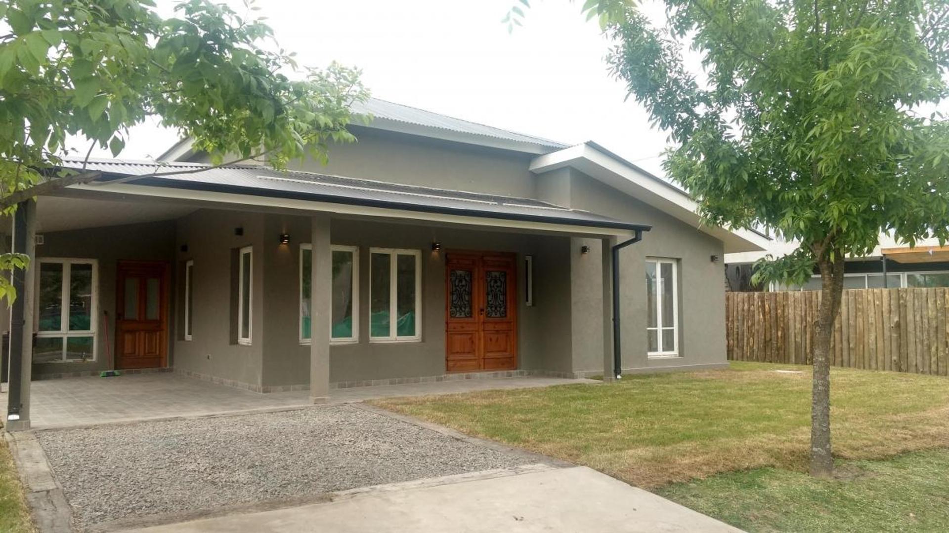 Eleganta casa en 1 planta 3d impecable usd 200.000.-