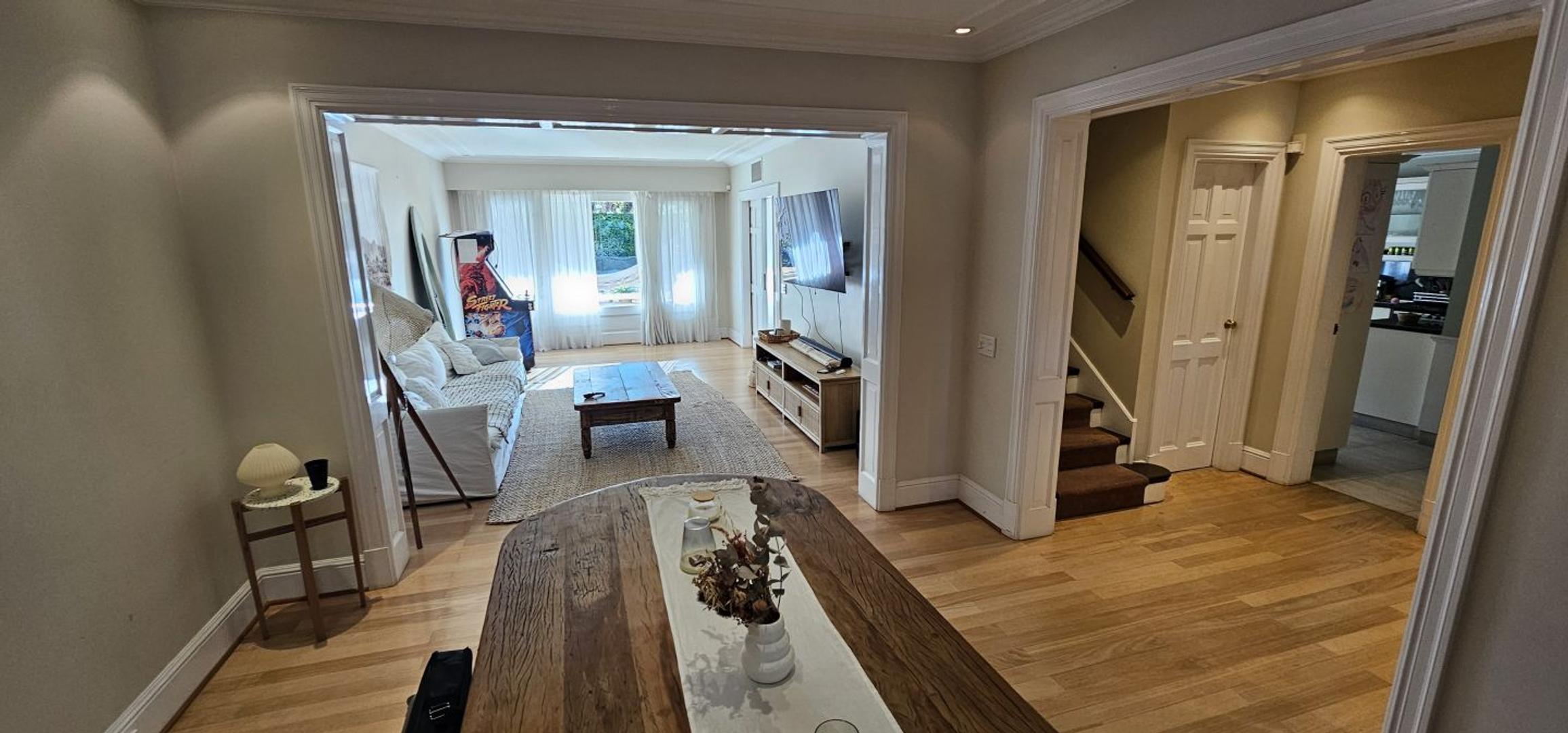 Casa en Alquiler en Martinez Vias / Libertador, USD 4.300