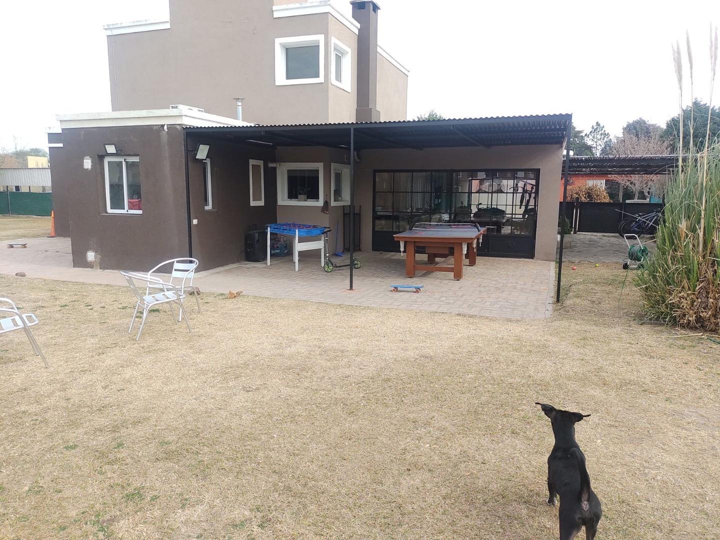 Country San Isidro Villa Allende