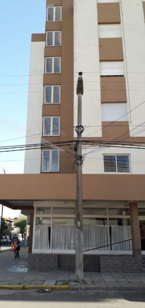 Montevideo 104 , Piso 3