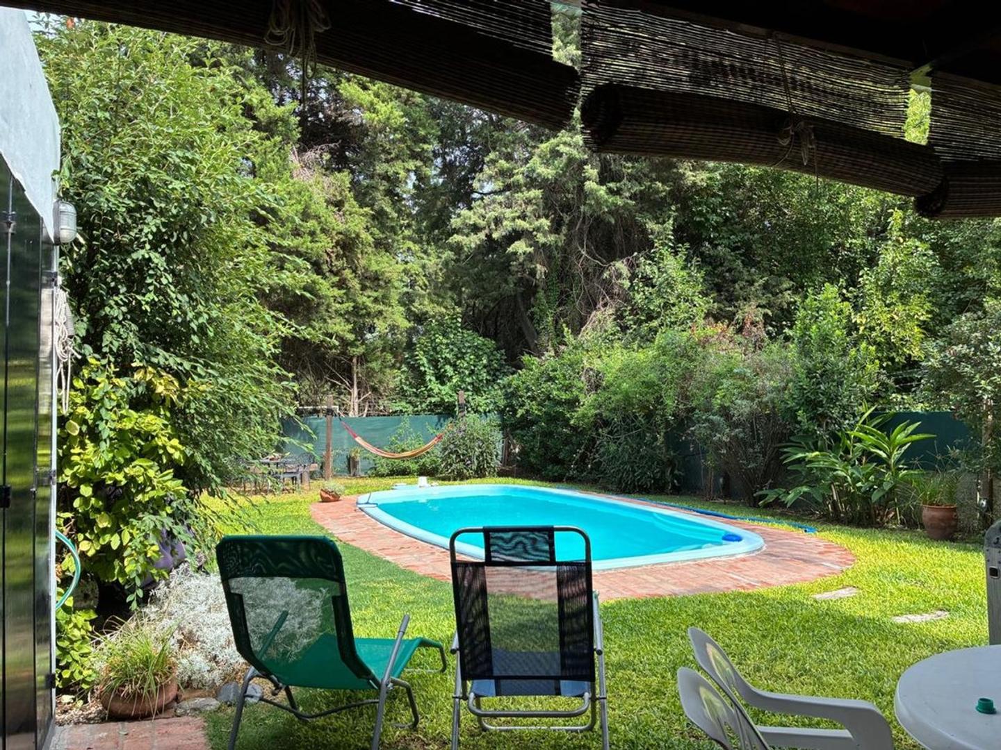 Casa en Alquiler en Funes, USD 1.200