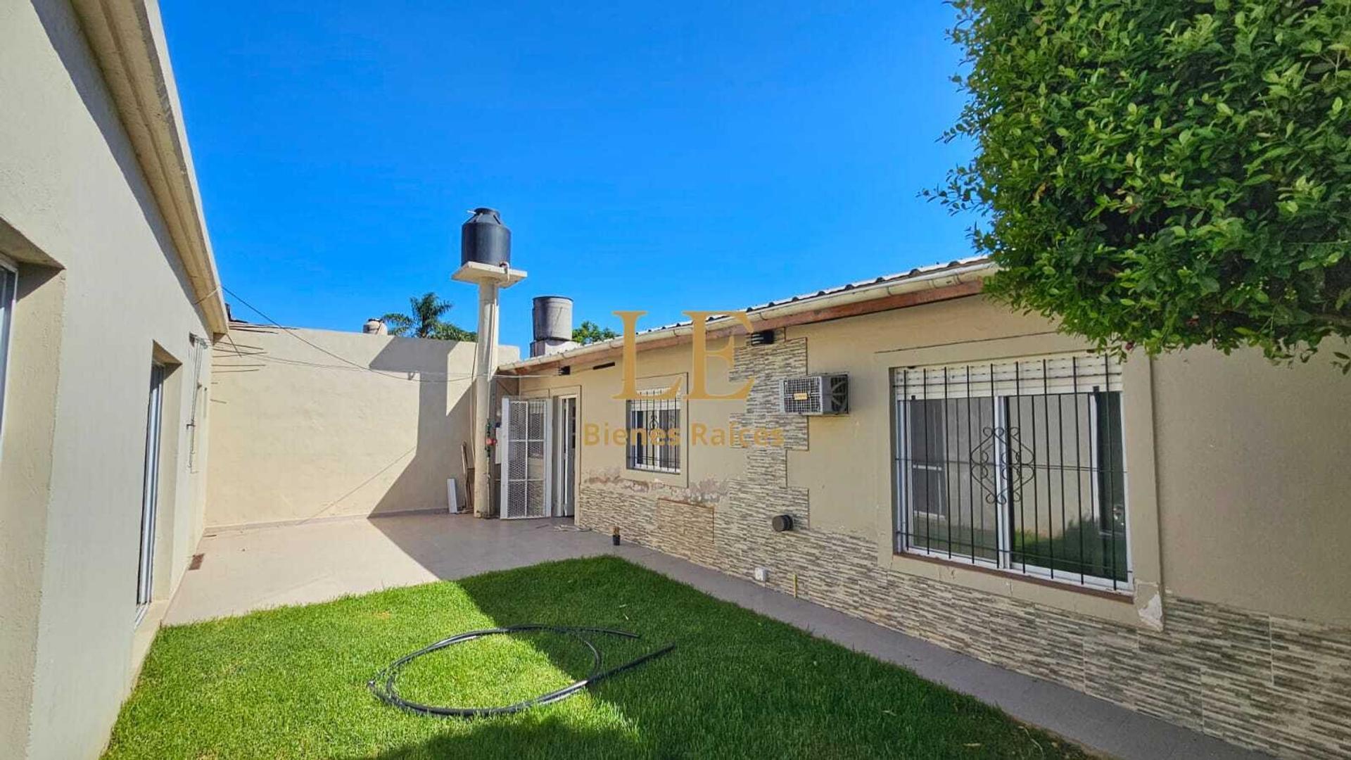 Casa en Alquiler de 3 dormitorios