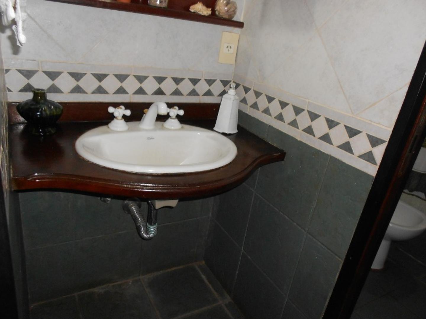 Casa en Venta en Barrio Parque Leloir, USD 300.000