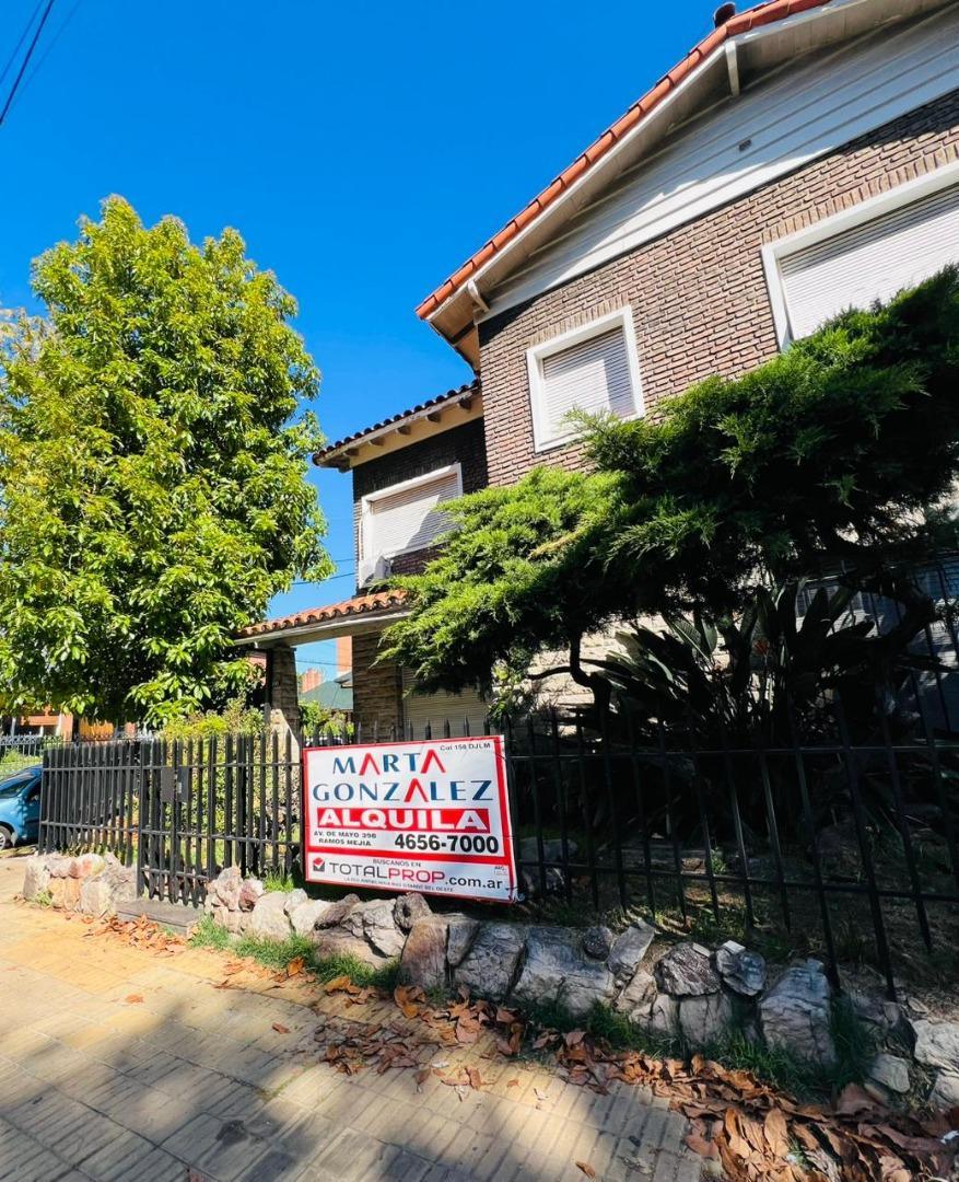 Casa en Alquiler de 3 dormitorios