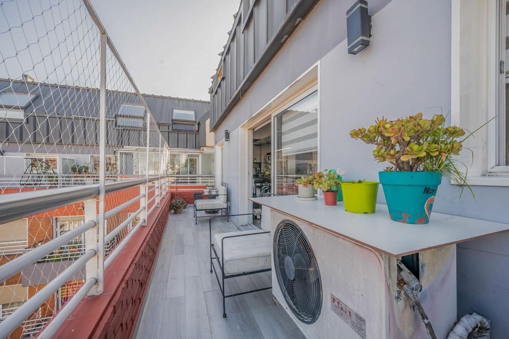 Departamento 2 ambientes con 2 baños