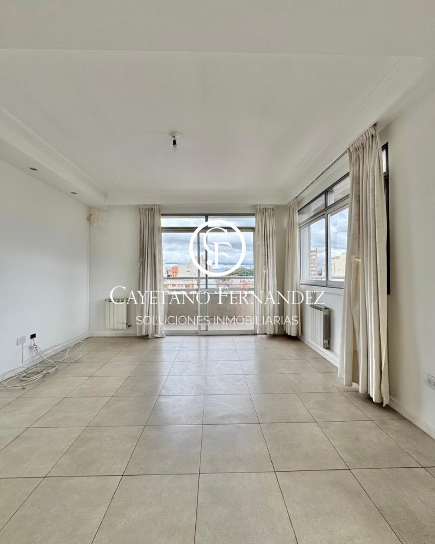 Departamento en Alquiler de 5 ambientes