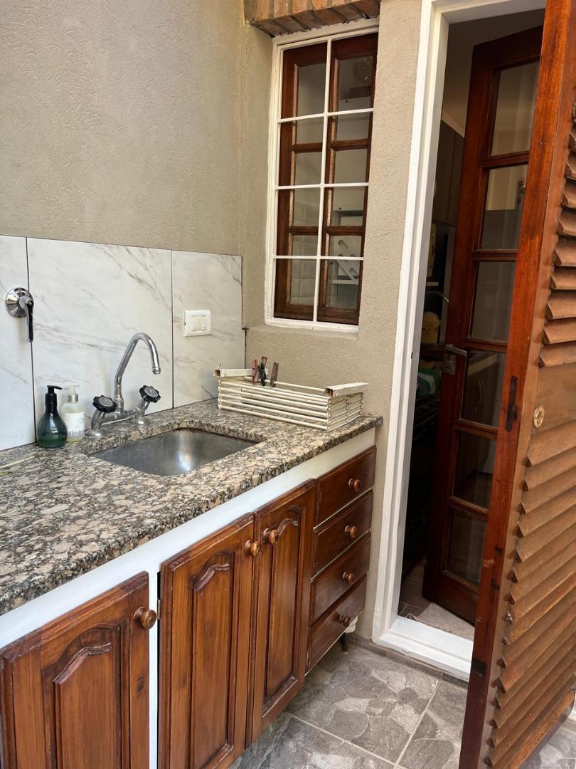 Del Dorado 785 , Piso Pb