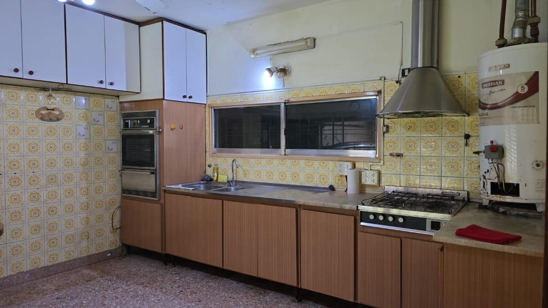 Casa en Jose Marmol