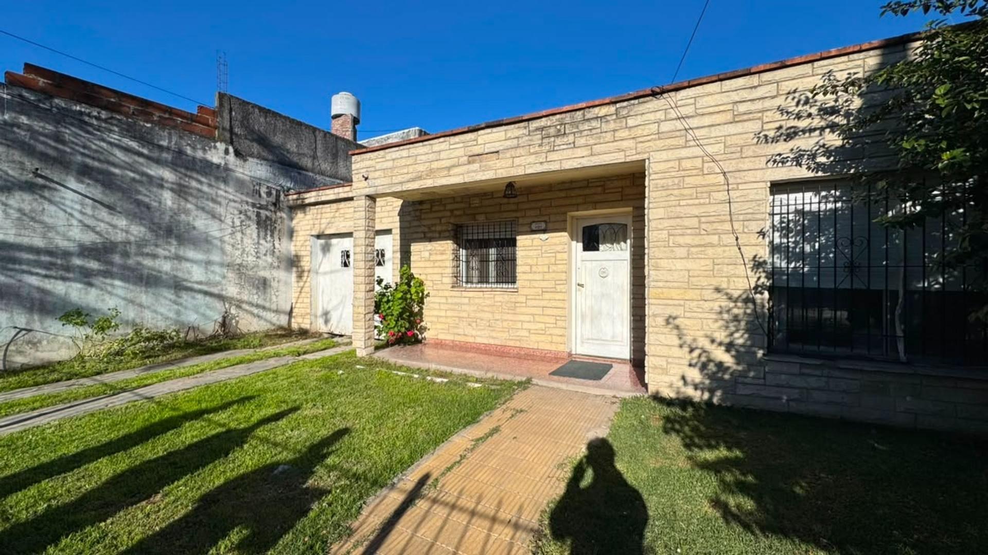 Excelente casa en Don Torcuato - Muy buena ubicacion