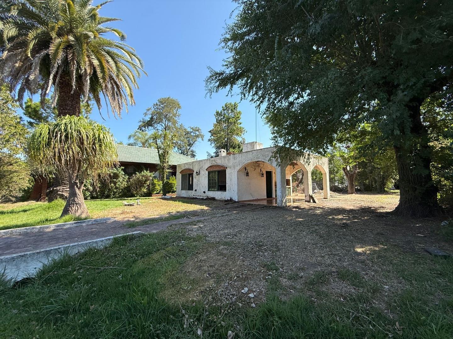 Casa en Venta con 1 cochera