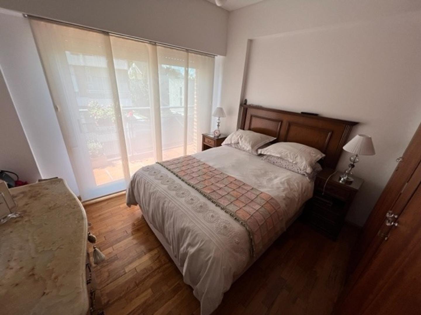 Venta Depto Centro San Martin, 3 Ambientes Con Cochera.