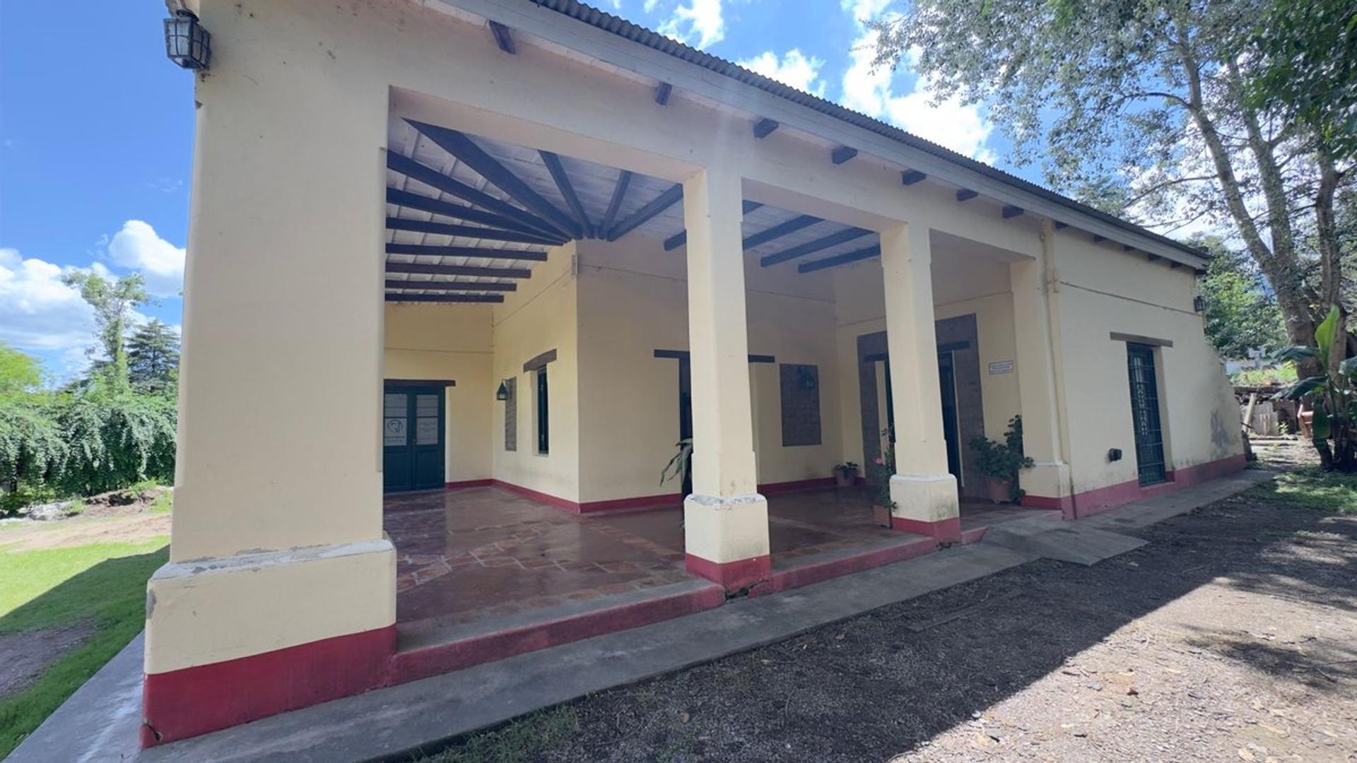 Casa en Alquiler de 4 dormitorios