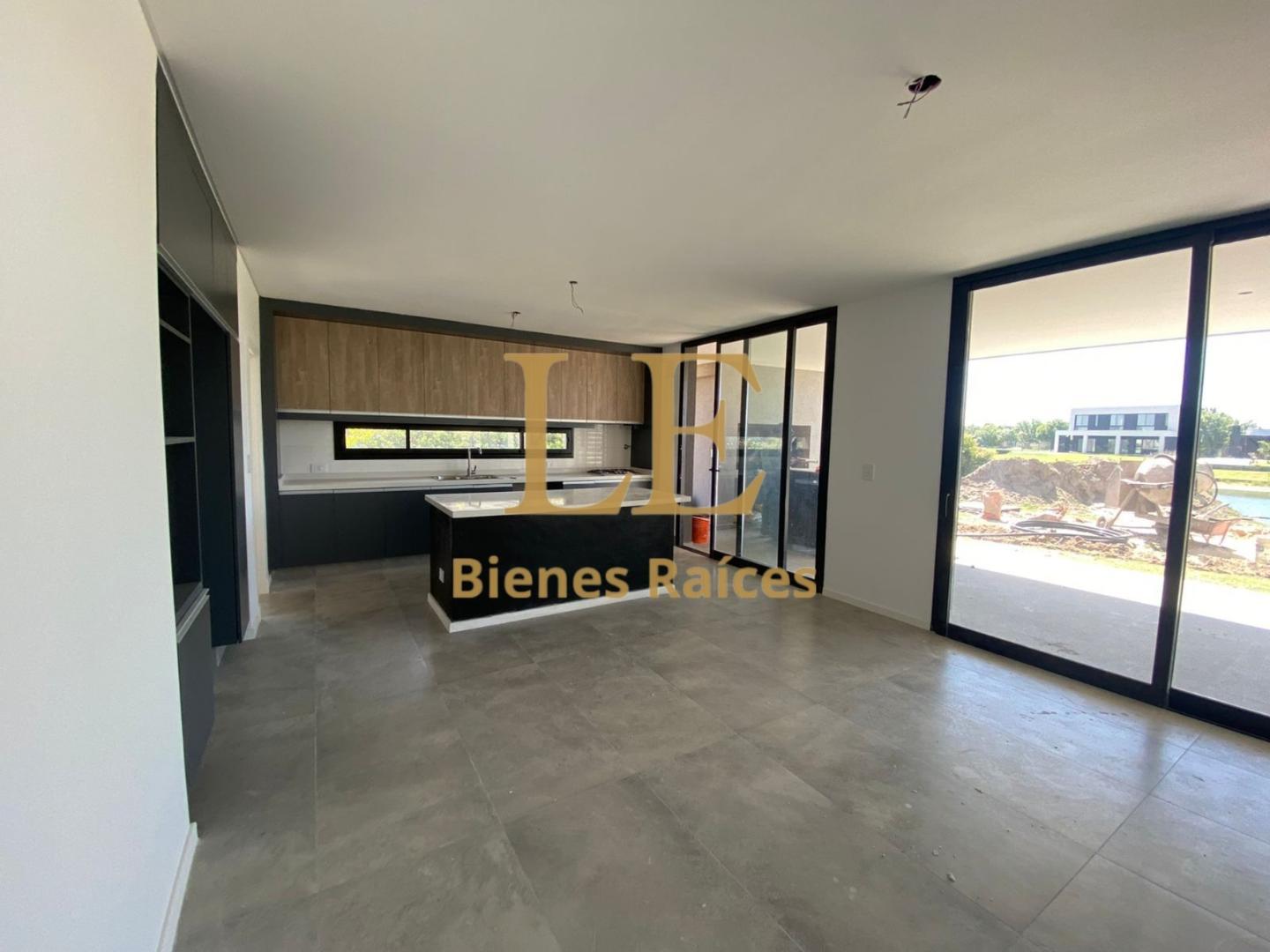 Casa en Venta al Noreste