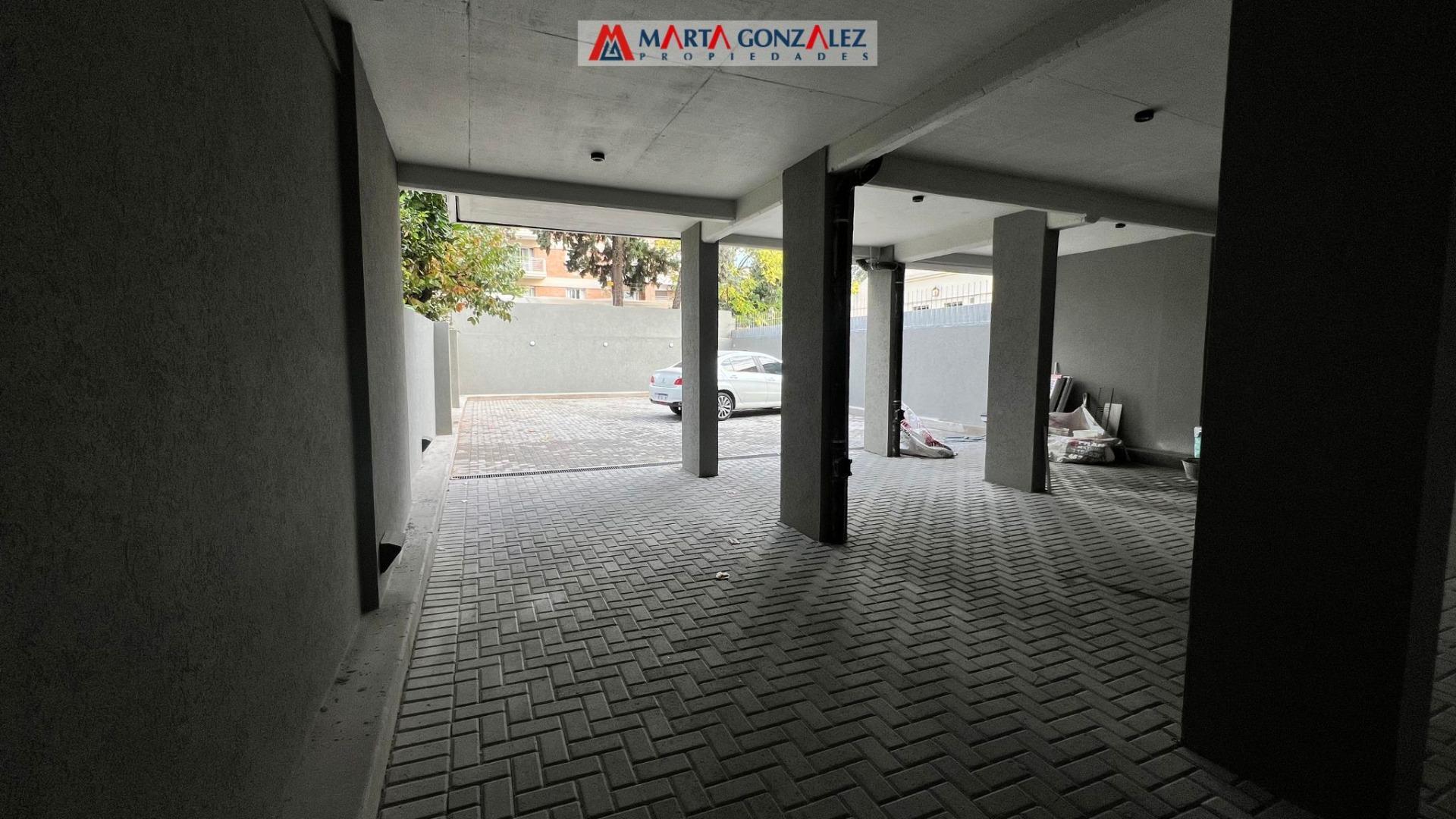 Alvarez Jonte 300, Piso 2