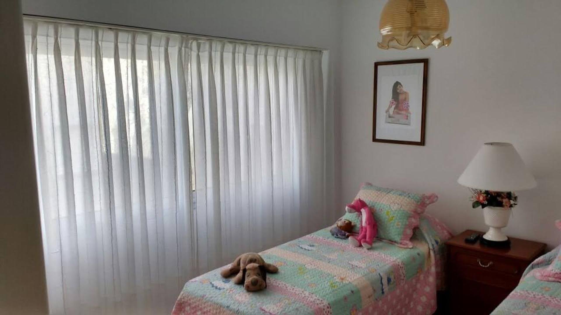 Departamento 4 ambientes con 3 baños