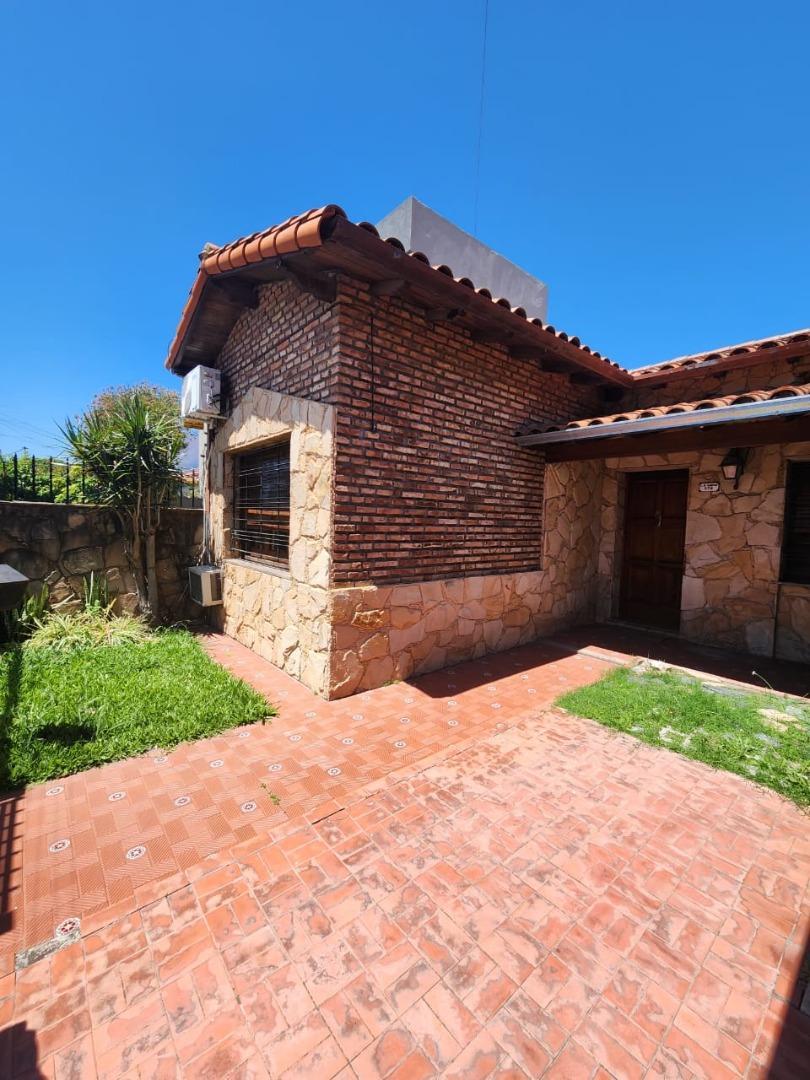 Luis Maria Campos 300