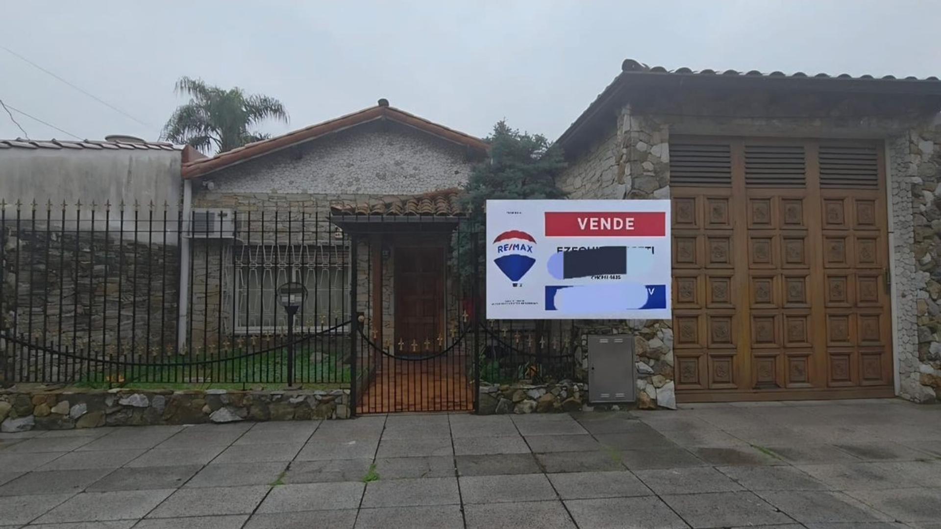 VENTA CASA 3 AMB SAN JUSTO COCHERA PATIO LAVADERO