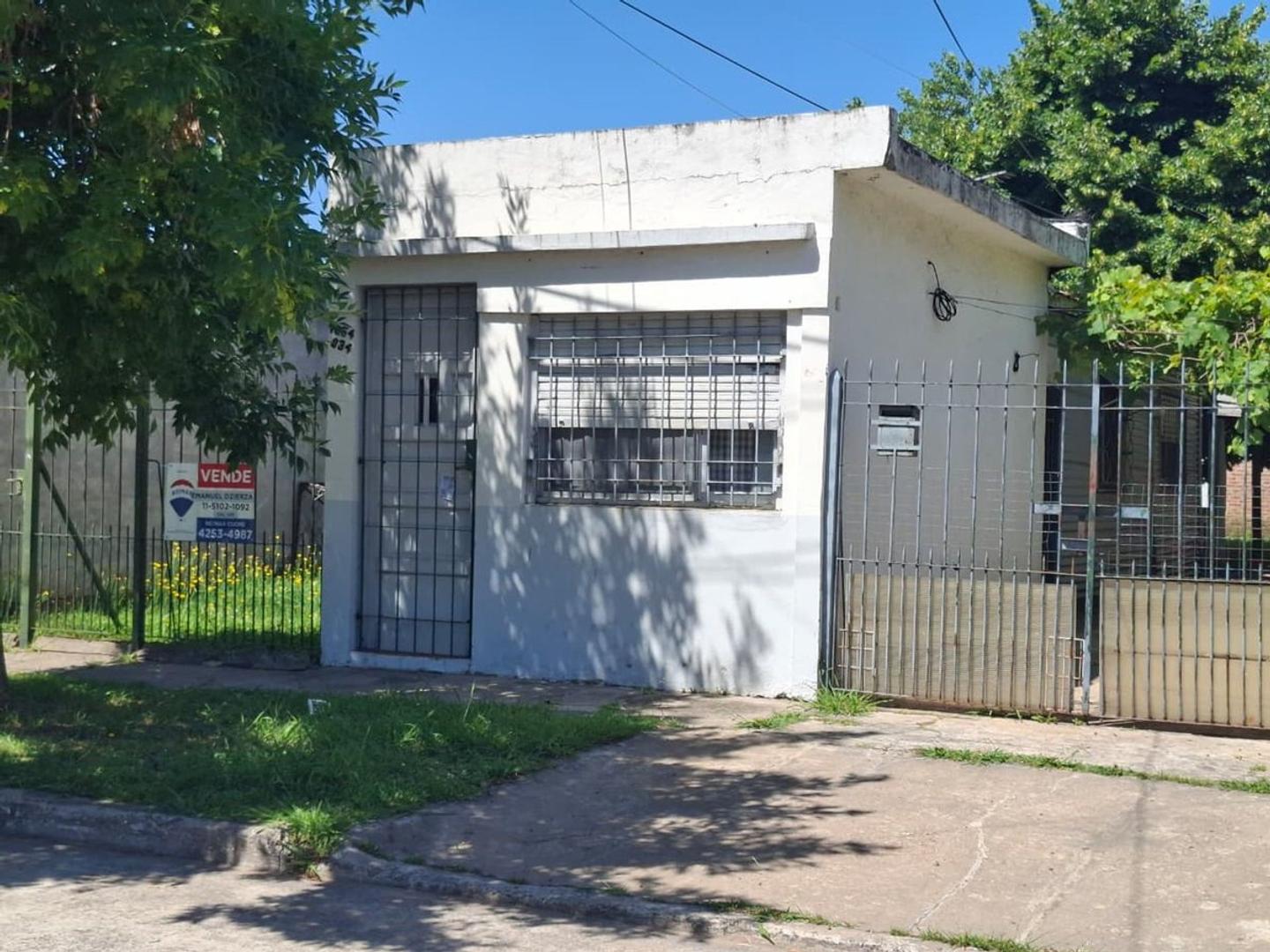 Casa en Venta con 1 cochera