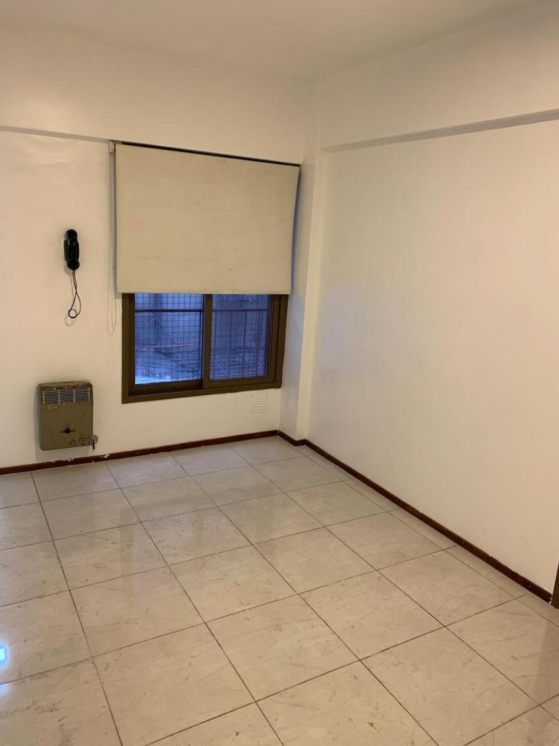 Departamento en Alquiler en Ramos Mejia, $ 310.000
