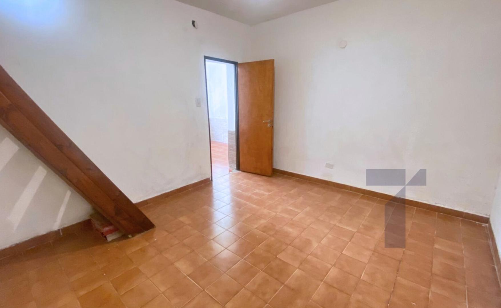 Departamento 4 ambientes con 1 baño