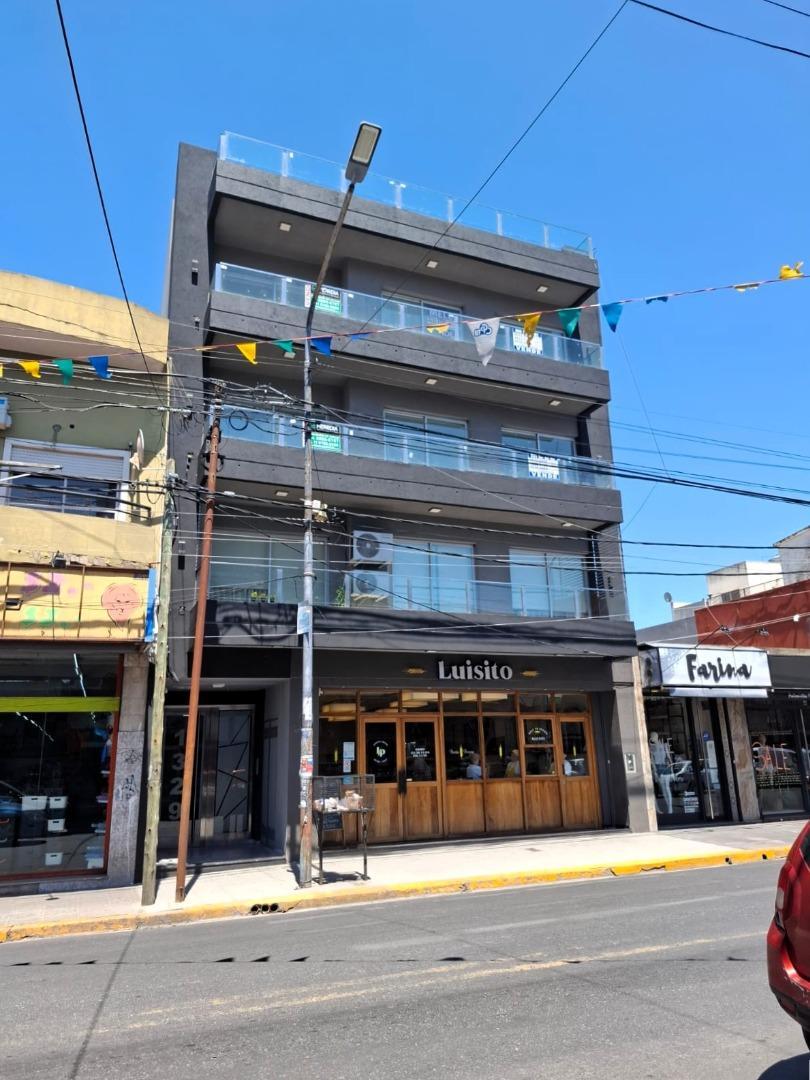 DPTO 3 AMB. AL FRENTE   A ESTRENAR   ULTIMAS 2 UNIDADES !