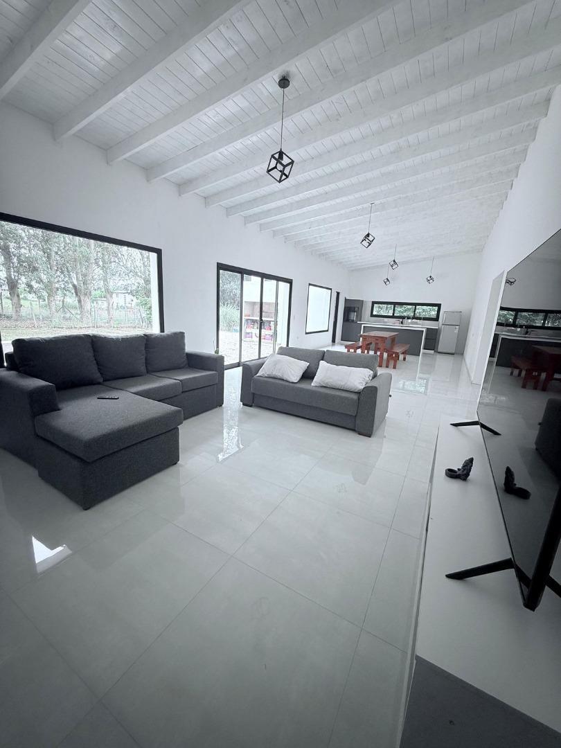 Casa 3 ambientes en barrio cerrado - Barracas de San Benito