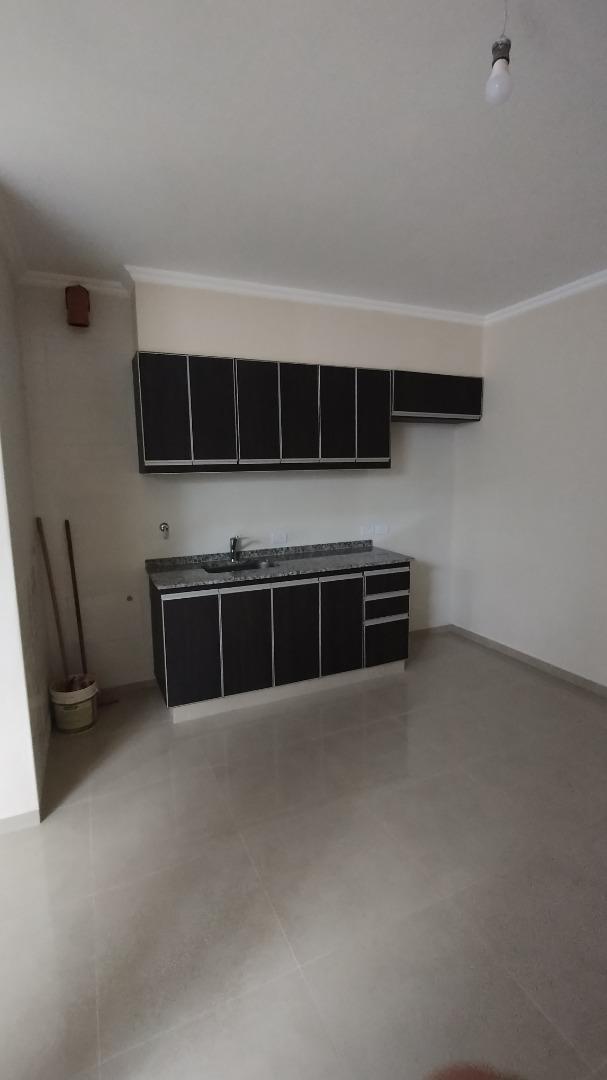 EXCELENTE DEPARTAMENTO INTERNO EN DOS PLANTAS A ESTRENAR