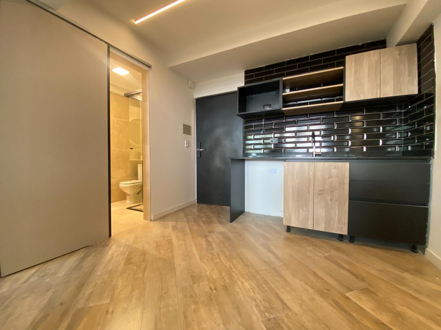 Rodriguez Peña 1000, Piso 1