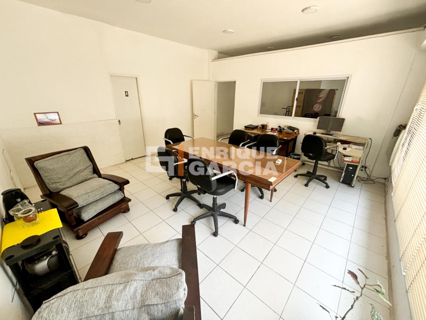 Local en Alquiler en Villa Urquiza, $ 2.350.000
