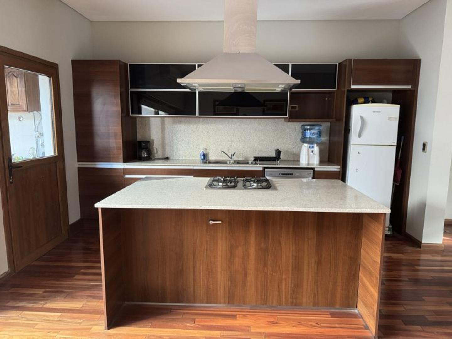 Departamento en Alquiler en Ezeiza, $ 1.500.000