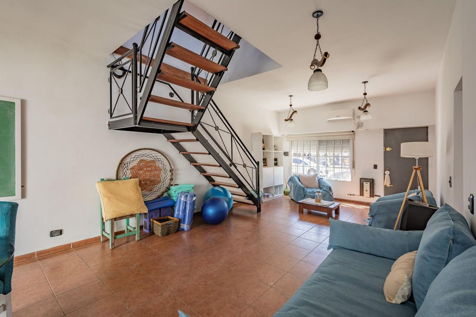 Depto Tipo Casa en Venta de 3 dormitorios