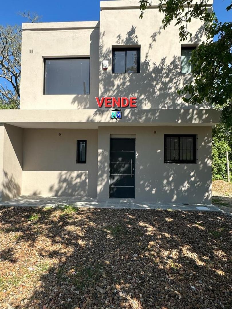 Duplex ubicado en zona residencial barrio nebel