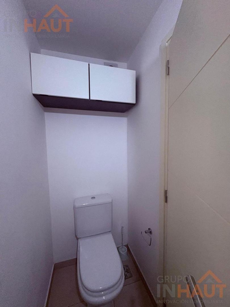 Departamento en Alquiler con 1 cocheras