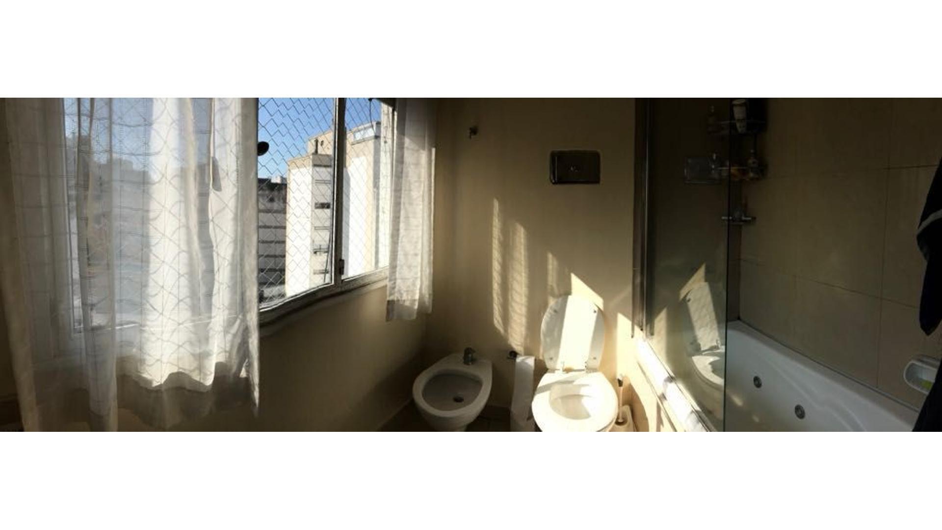 Espectacular 4 AMB en Virrey del Pino al 2800