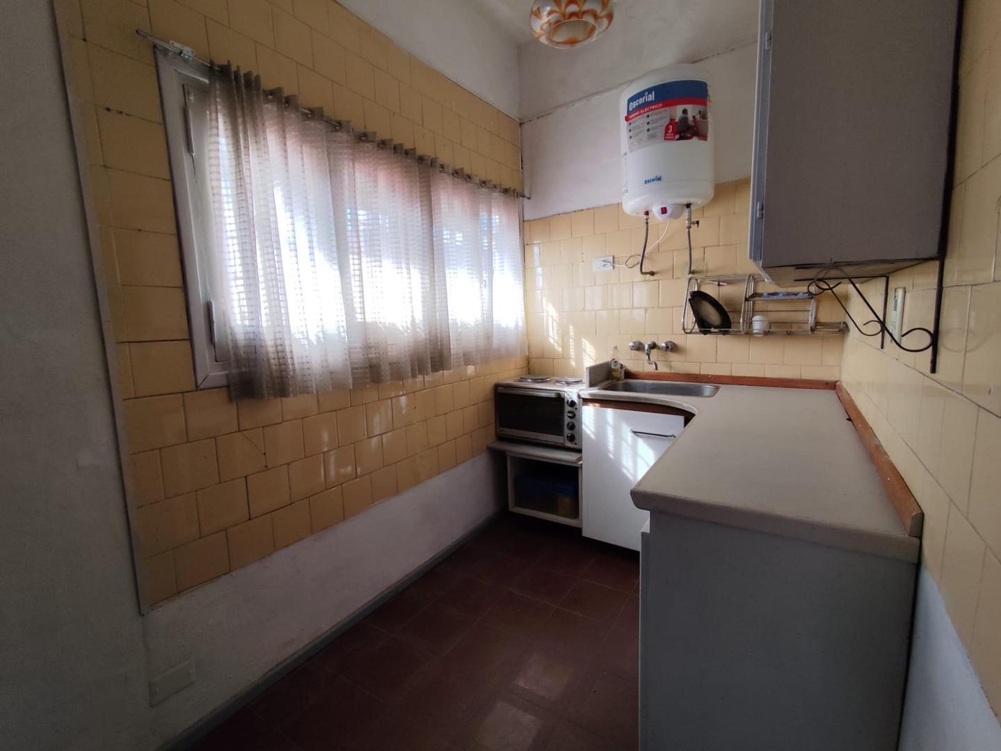 Depto Tipo Casa en Alquiler en Ciudadela, $ 580.000