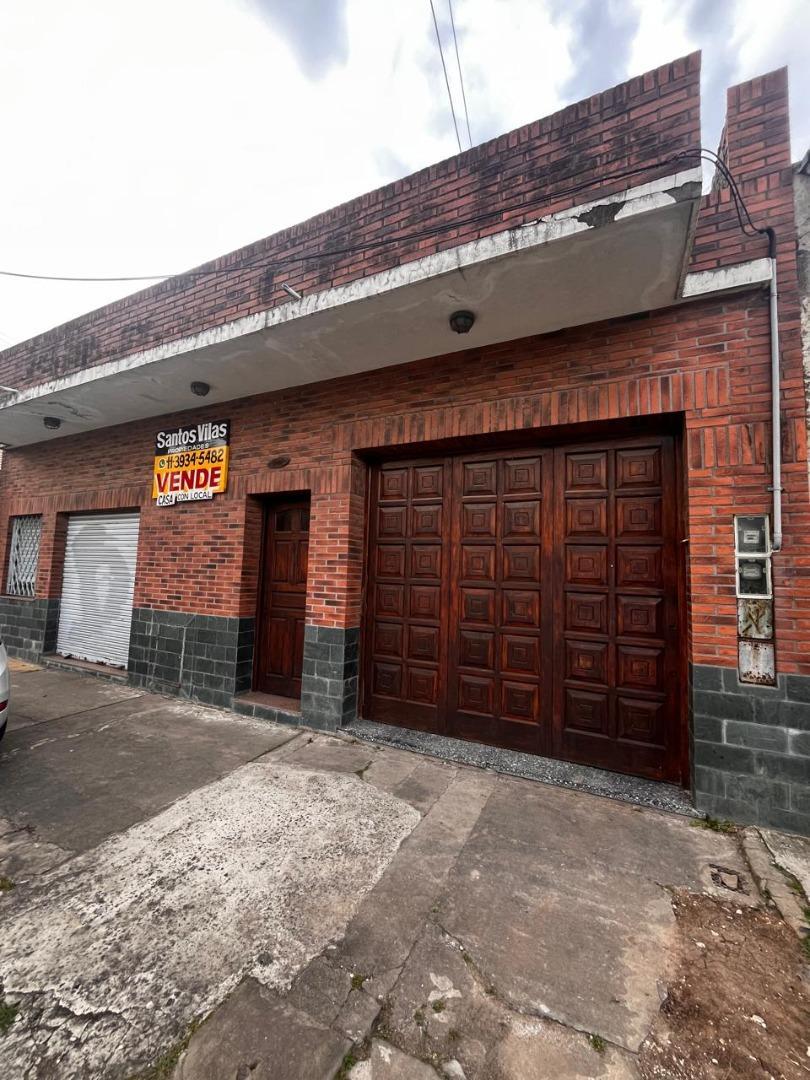 CASA CON LOCAL EN VENTA MARTINTO 2055 WILDE