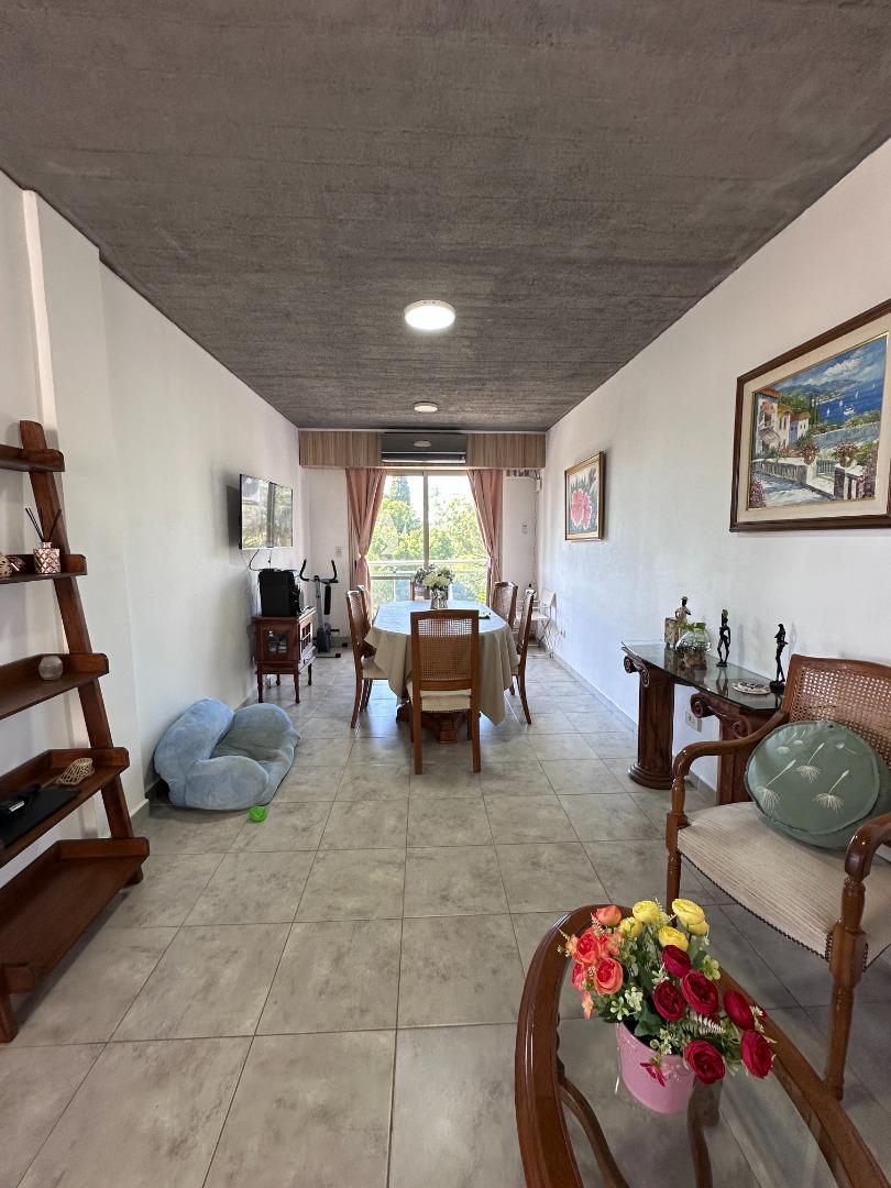 Alfonsin 373 , Piso 3