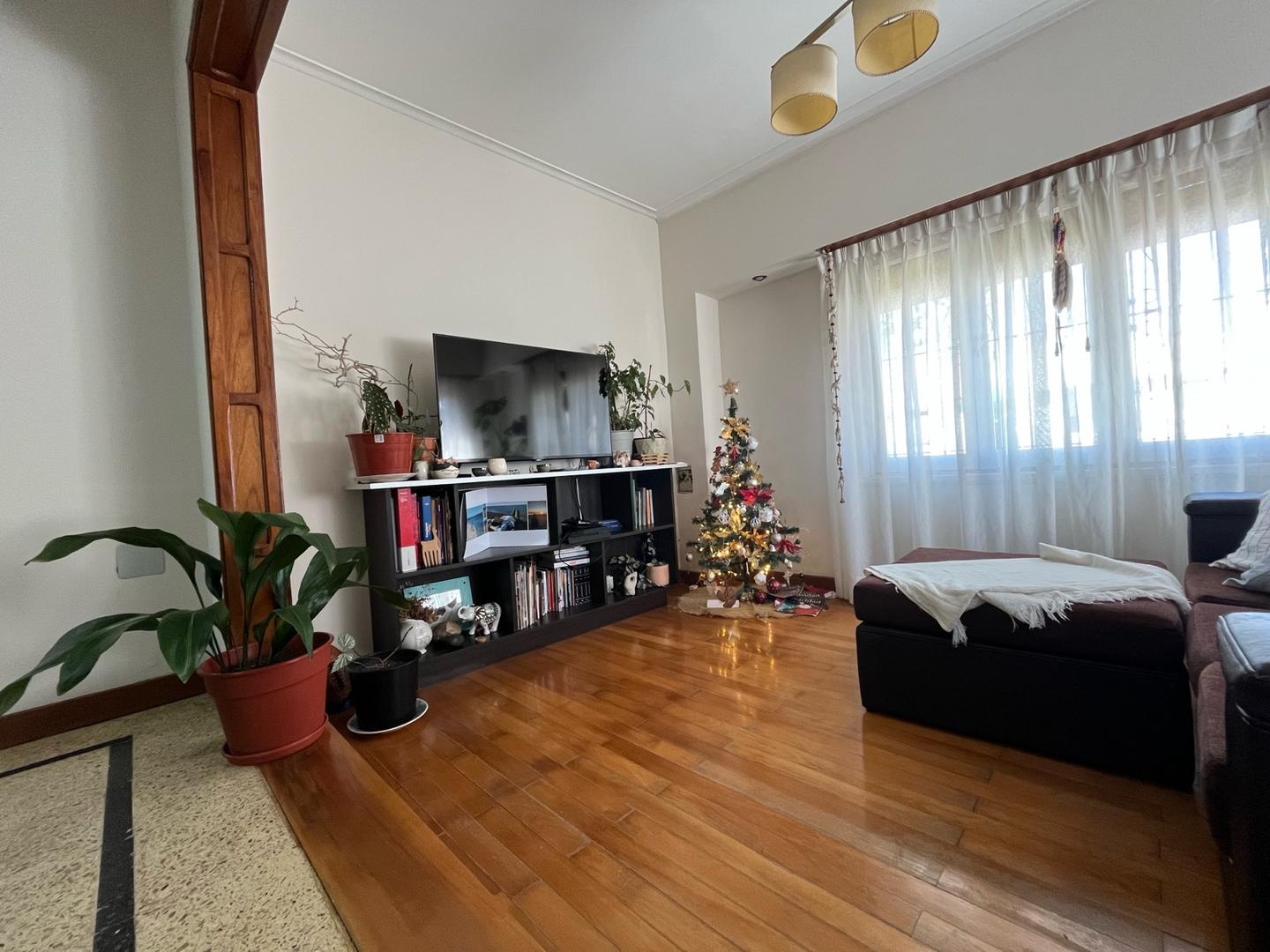 Monseñor Enrique Rau al 2100