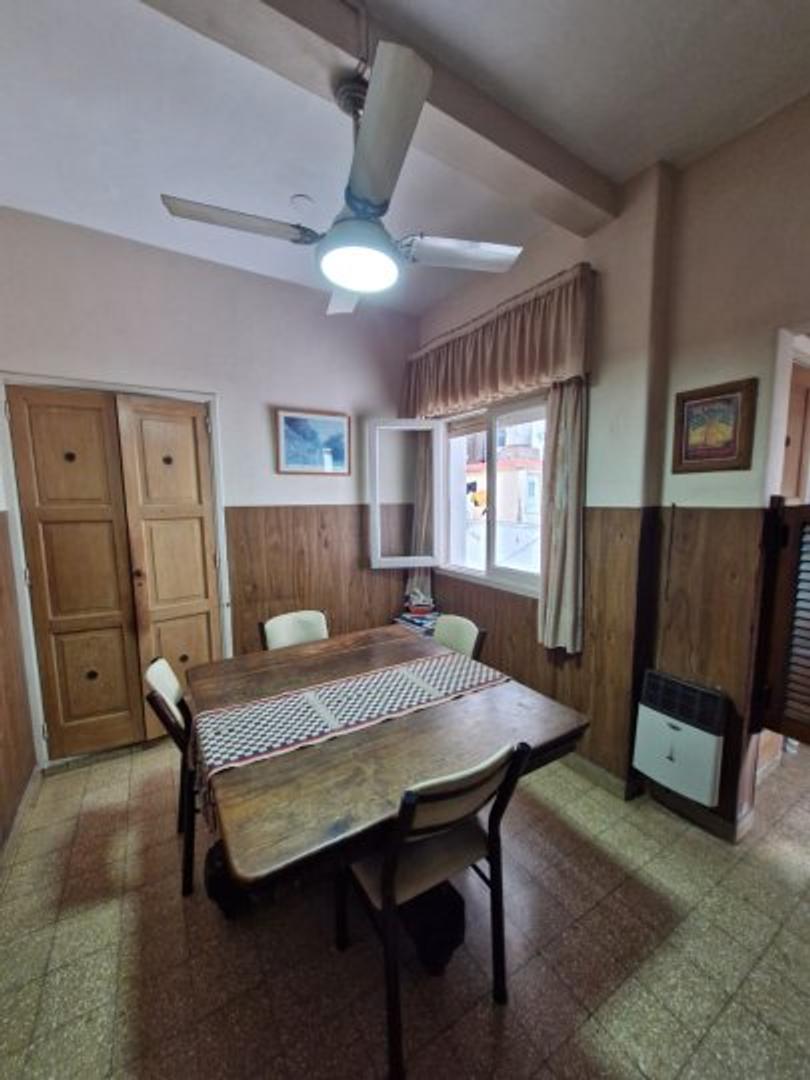 Depto Tipo Casa en Venta 68 años