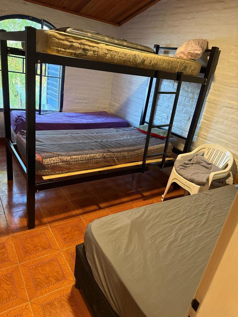 Casa 3 ambientes con 1 baño